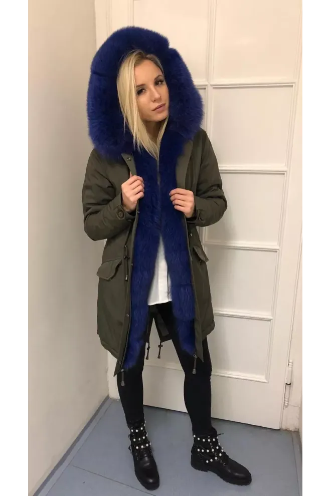 Fashion khaki parka s Royal blue kožíškem