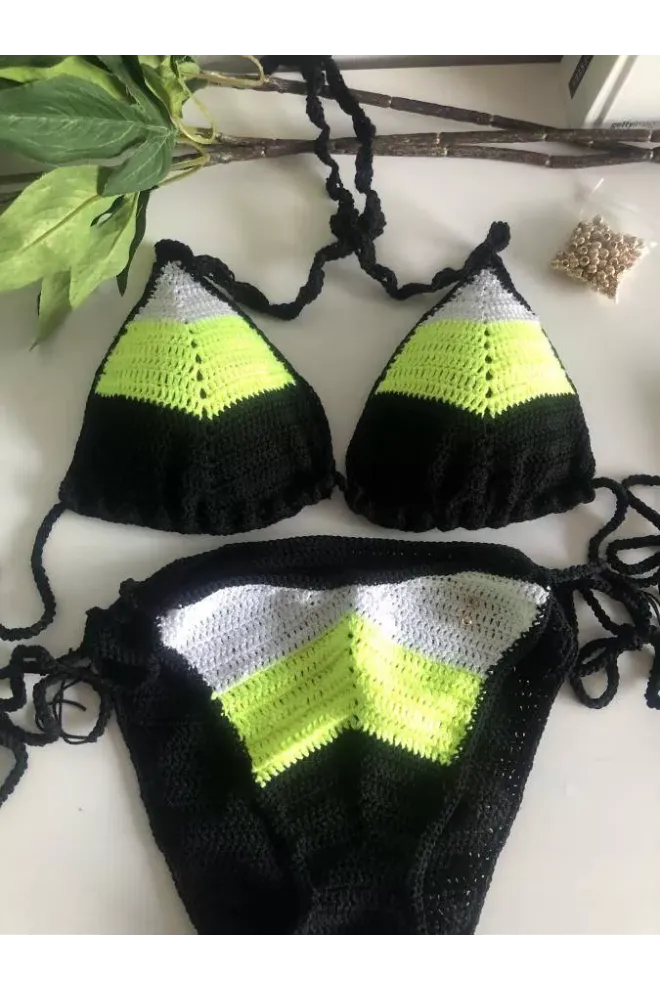 Sexy háčkované  tříbarevné neon bikiny